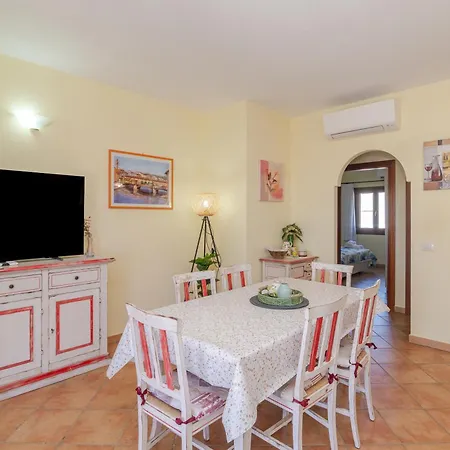 Villa Luna Con Piscina Condivisa Schifoni
